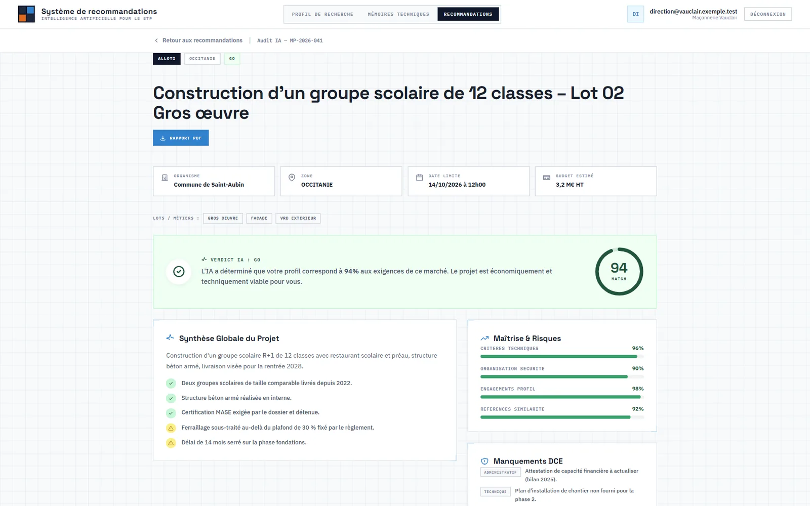 Audit détaillé du même appel d’offres : verdict IA « GO » avec un score de 94, synthèse du projet avec points forts et points de vigilance, et scores par catégorie de 90 à 98 %.